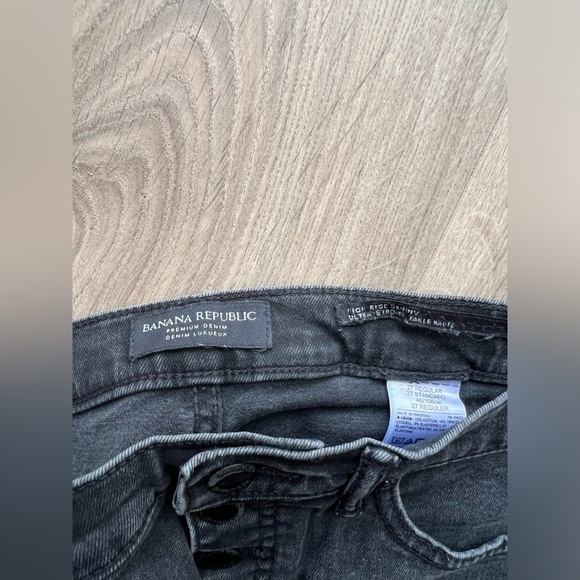Banana Republic jeans - Picture 3 of 4